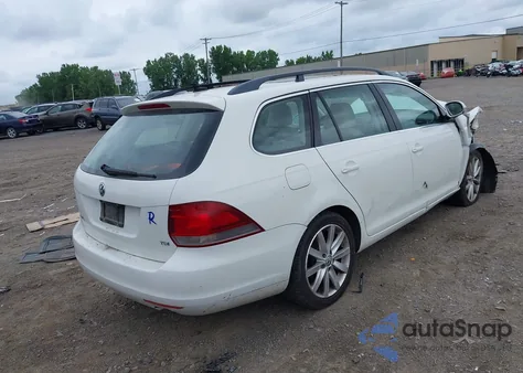 2011 Volkswagen Jetta 2.0L Tdi from USA, damaged, VIN 3VWPL7AJXBM666382